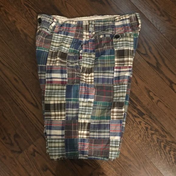 AMERICAN EAGLE Madras Plaid Longer Length Shorts - Picture 3 of 11